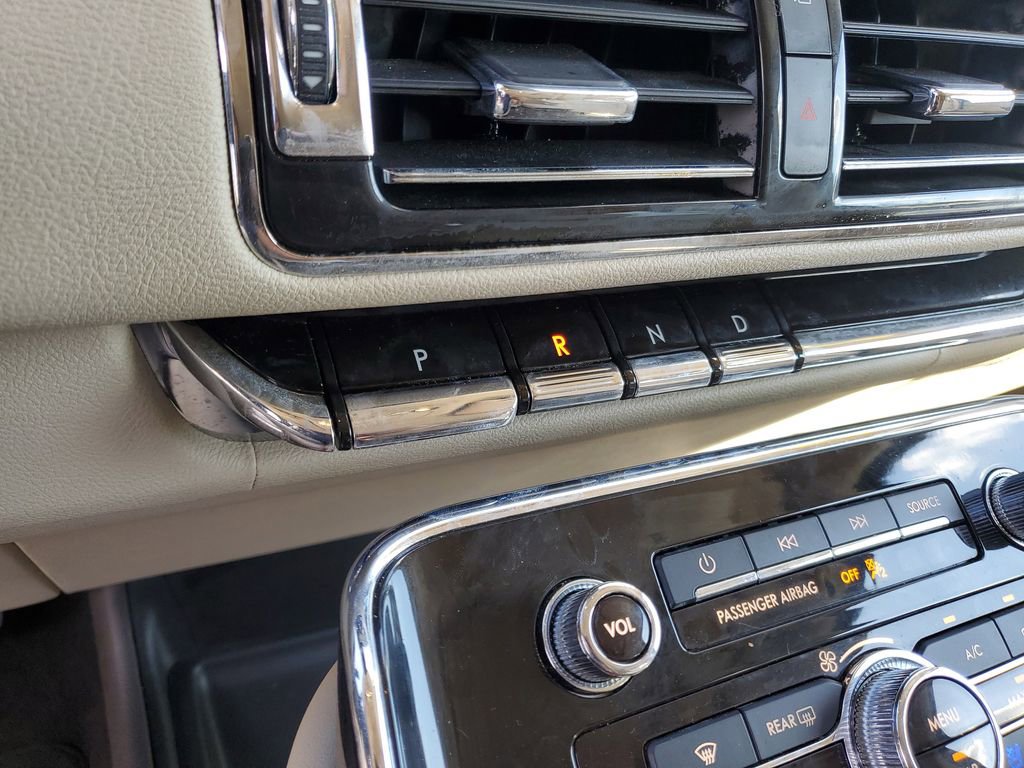 Used 2020 Lincoln Navigator L Reserve image 29