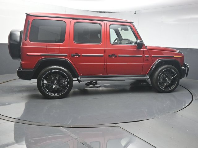 Used 2025 Mercedes-Benz G 63 AMG 4MATIC w/ AMG Night Package Plus image 8