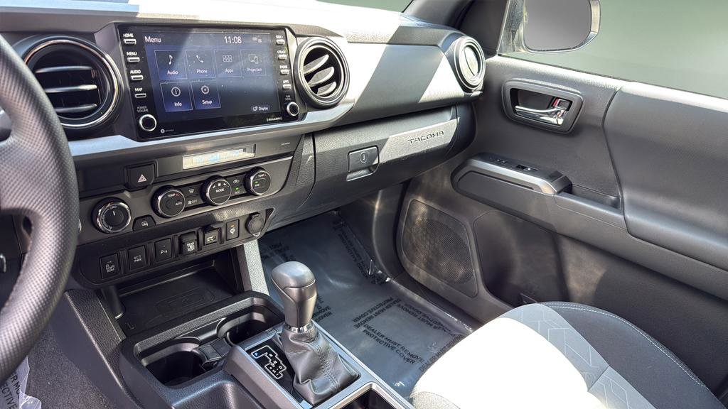 Used 2023 Toyota Tacoma TRD Sport w/ Technology Package AWD/4WD image 22