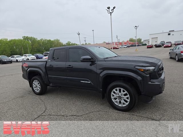 Used 2024 Toyota Tacoma SR5 AWD/4WD image 2