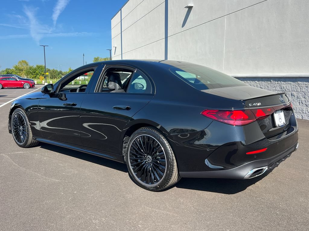 New 2027 Mercedes-Benz E 450 4MATIC Sedan image 5
