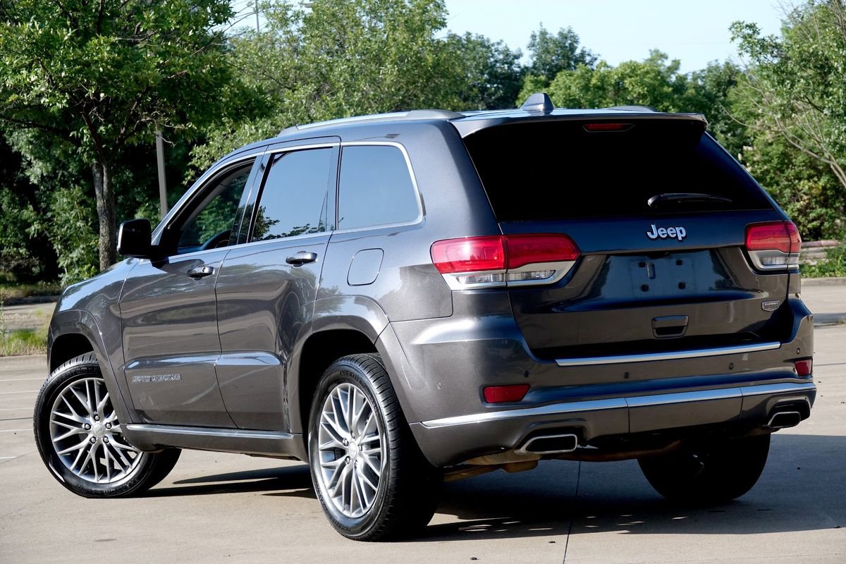 Used 2017 Jeep Grand Cherokee Summit w/ Platinum Series Group image 4