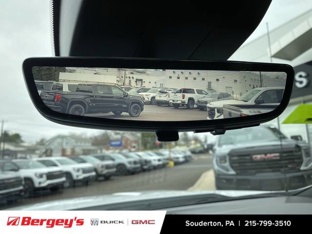 Certified 2024 Chevrolet Silverado 1500 High Country w/ Technology Package image 43