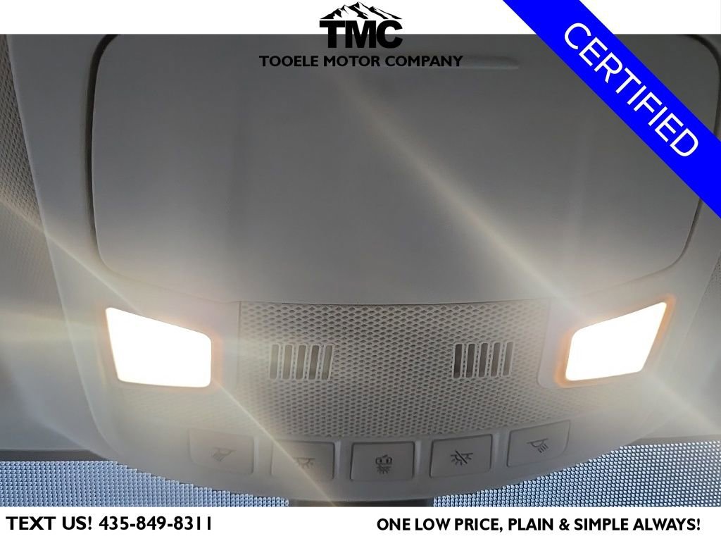Used 2024 Ford Edge Titanium image 24