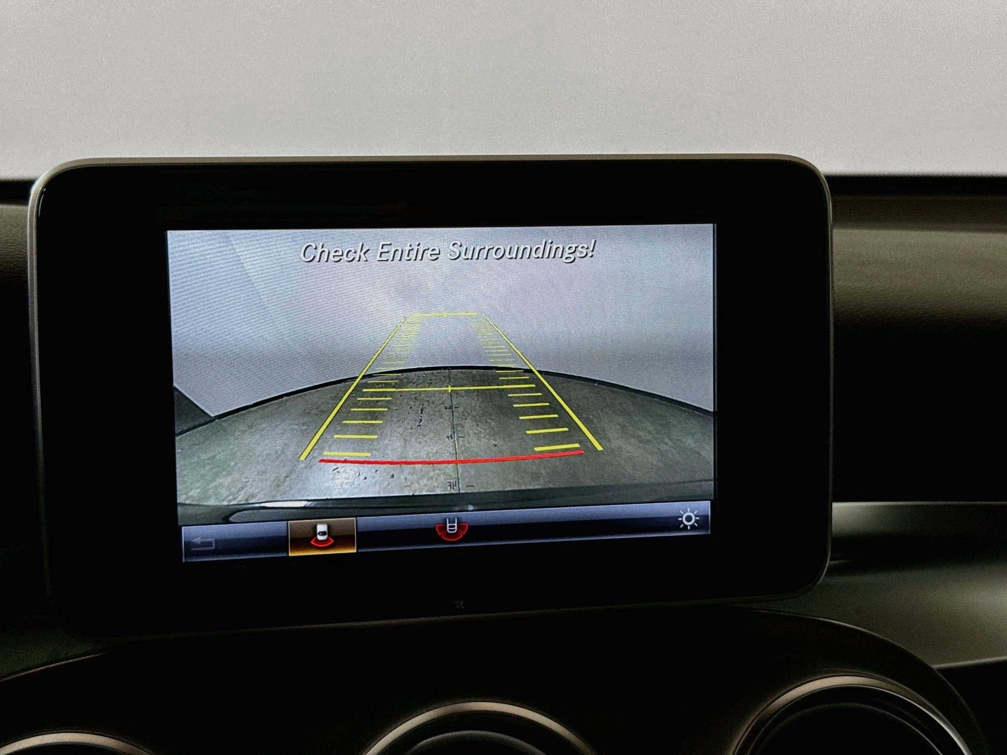 Used 2018 Mercedes-Benz GLC 300 4MATIC image 16