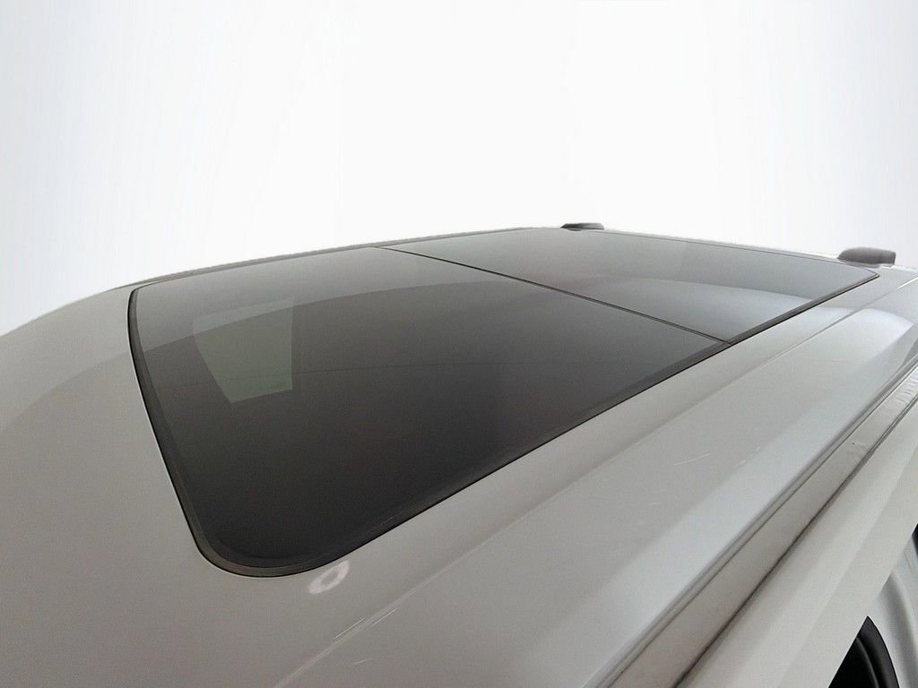 Used 2023 Ford F150 Lariat w/ Equipment Group 502A High image 19