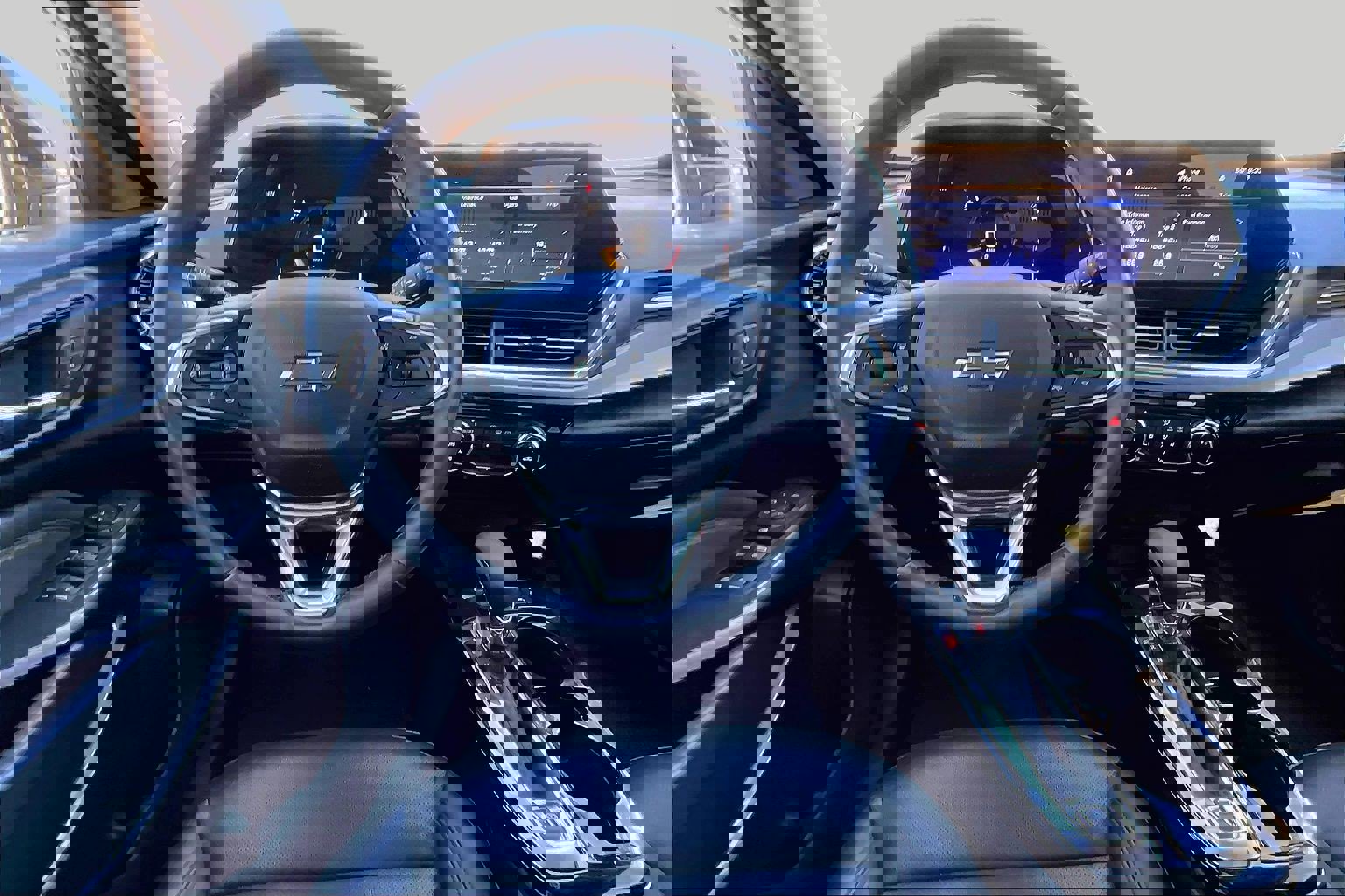 Used 2025 Chevrolet Trax ACTIV w/ Driver Confidence Package image 5