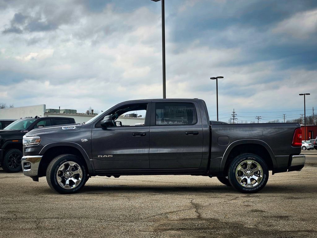 New 2026 RAM 1500 4x4 Crew Cab image 8