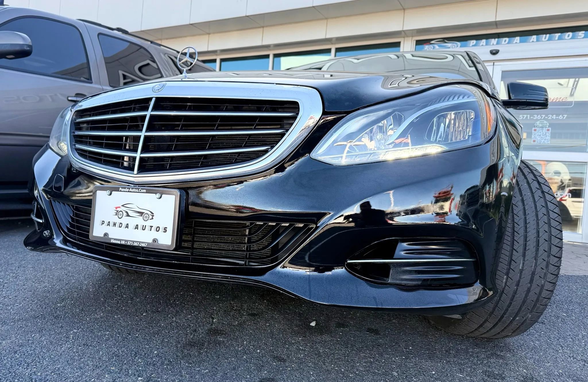 Used 2014 Mercedes-Benz E 350 4MATIC Sedan image 54