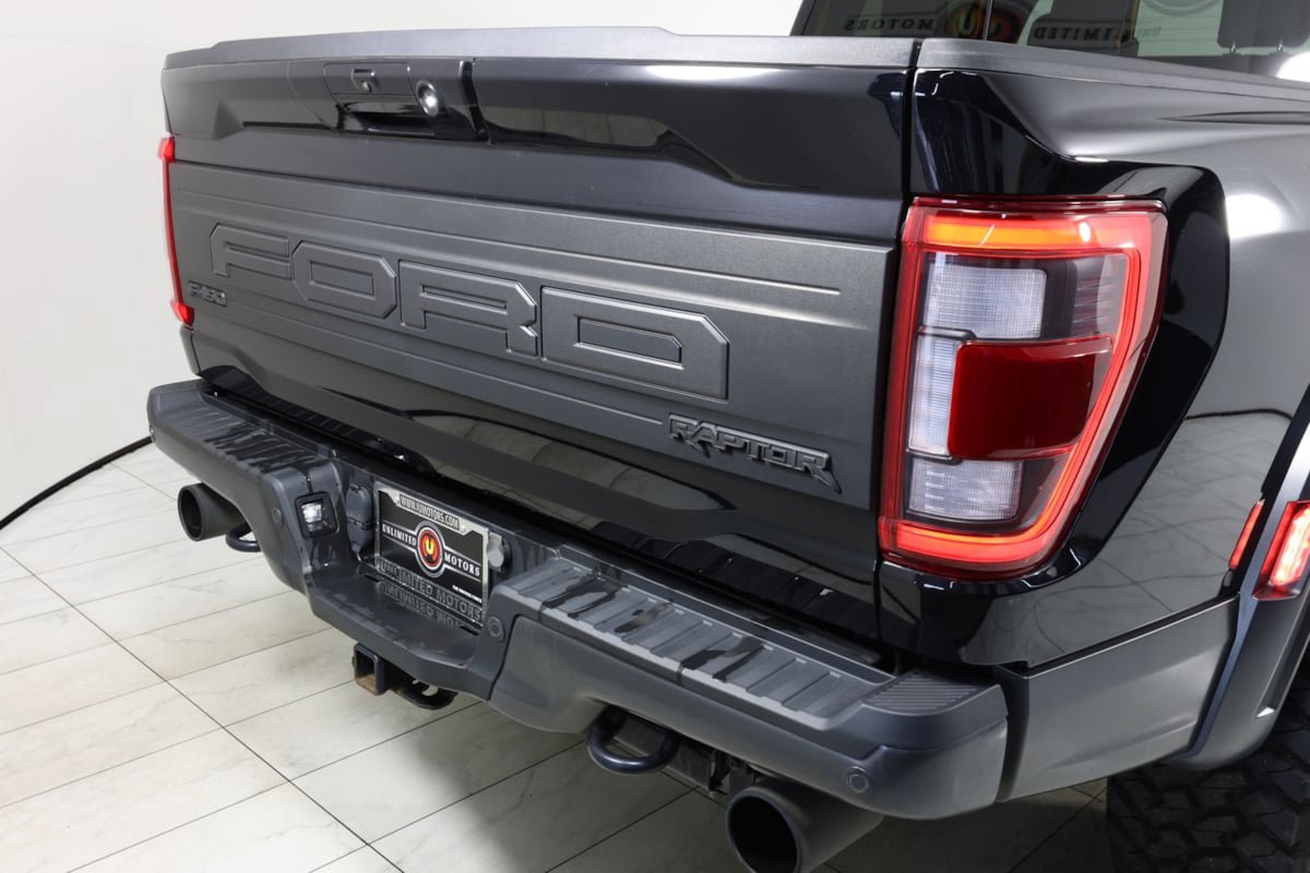 Used 2023 Ford F150 Raptor w/ Raptor Carbon Fiber Package AWD/4WD image 19