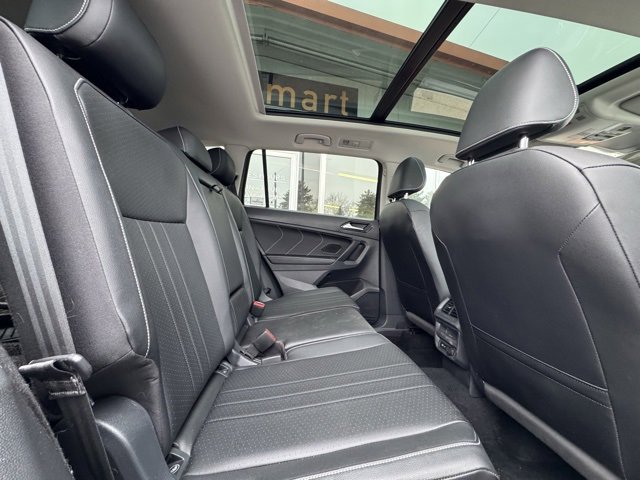 Used 2022 Volkswagen Tiguan SE image 16