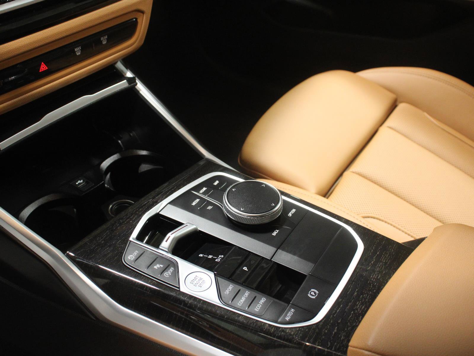 Certified 2024 BMW 330i xDrive Sedan w/ Convenience Package AWD/4WD image 5