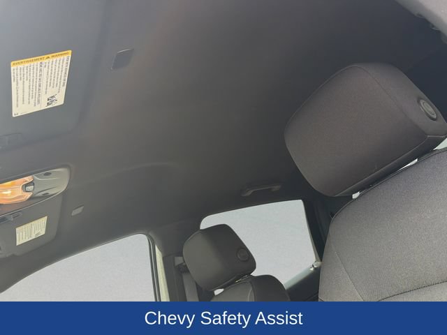 Used 2023 Chevrolet Colorado W/T RWD image 12
