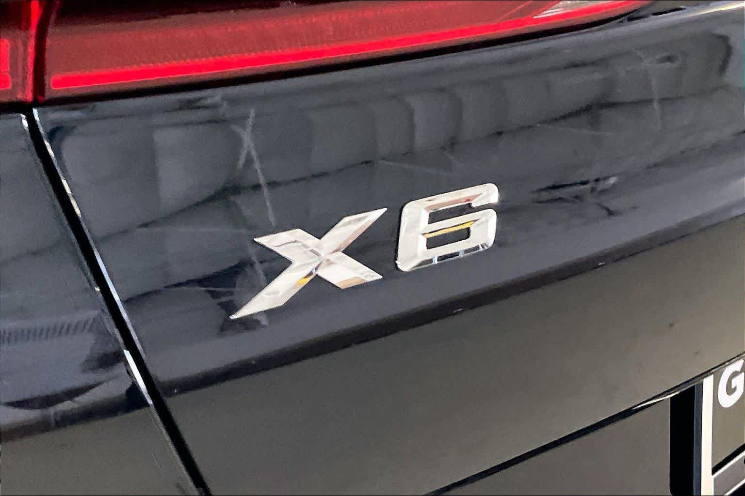 Used 2025 BMW X6 xDrive40i AWD/4WD image 31