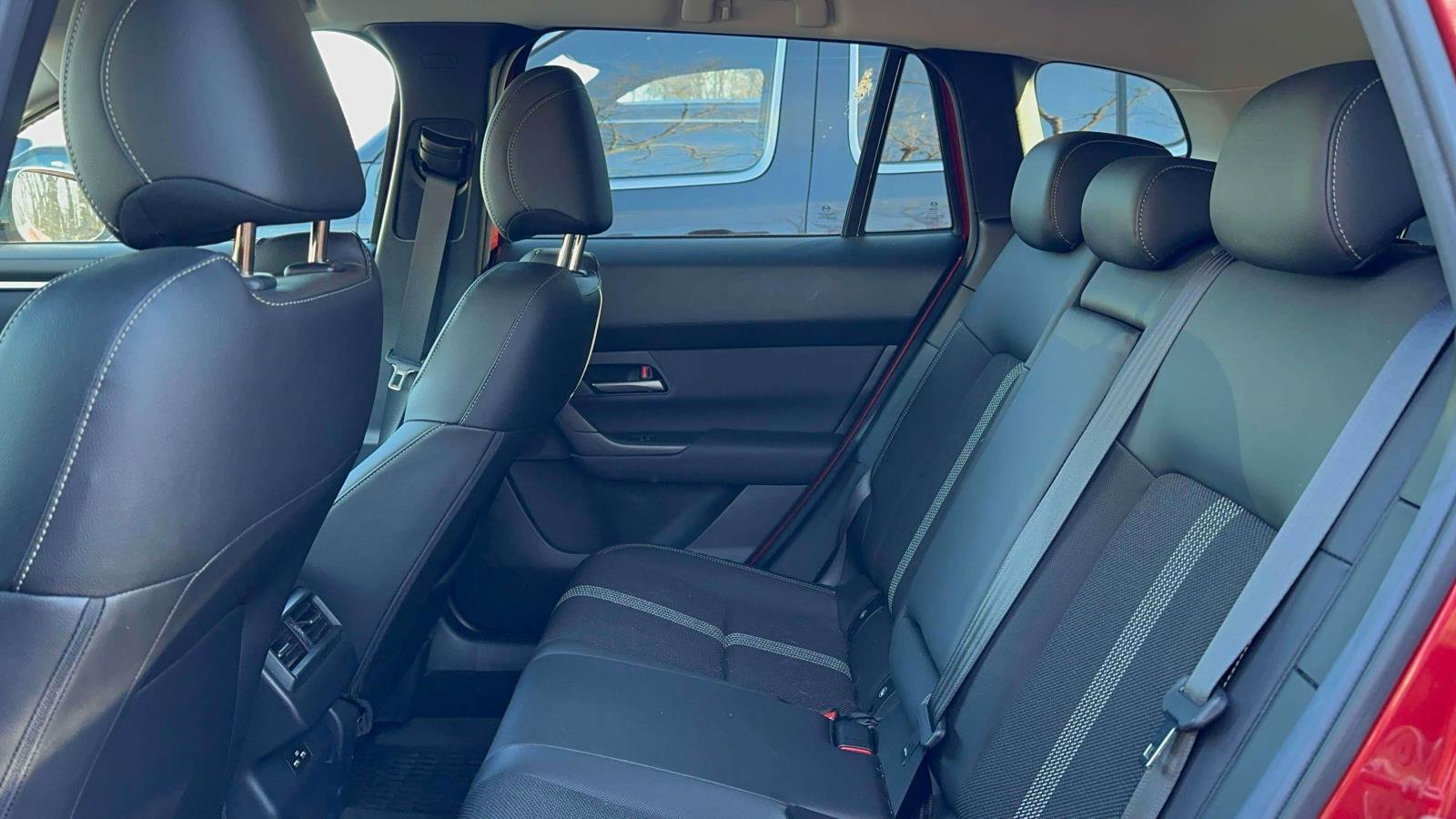 Used 2024 MAZDA CX-50 AWD 2.5 S w/ Weather Package image 10