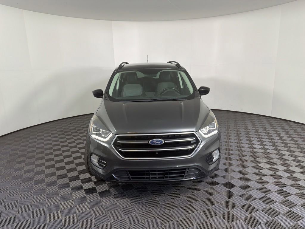 Used 2018 Ford Escape SE w/ SE SYNC Package FWD image 19