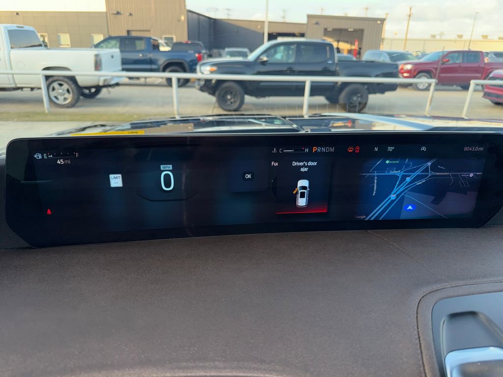 Used 2025 Ford Expedition King Ranch image 18