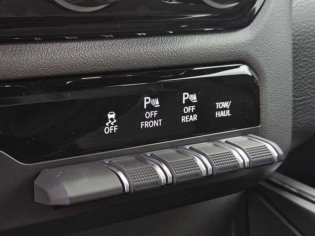 Used 2026 RAM 1500 Lone Star AWD/4WD image 28