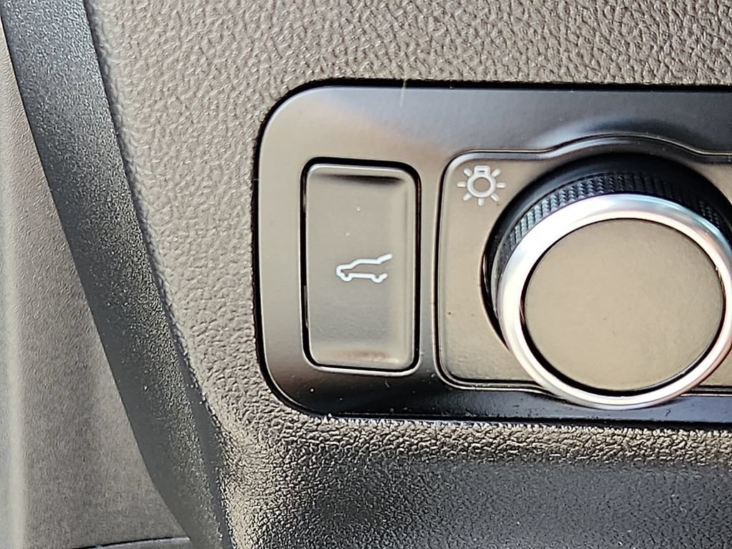 Used 2024 Ford Escape ST-Line AWD/4WD image 25