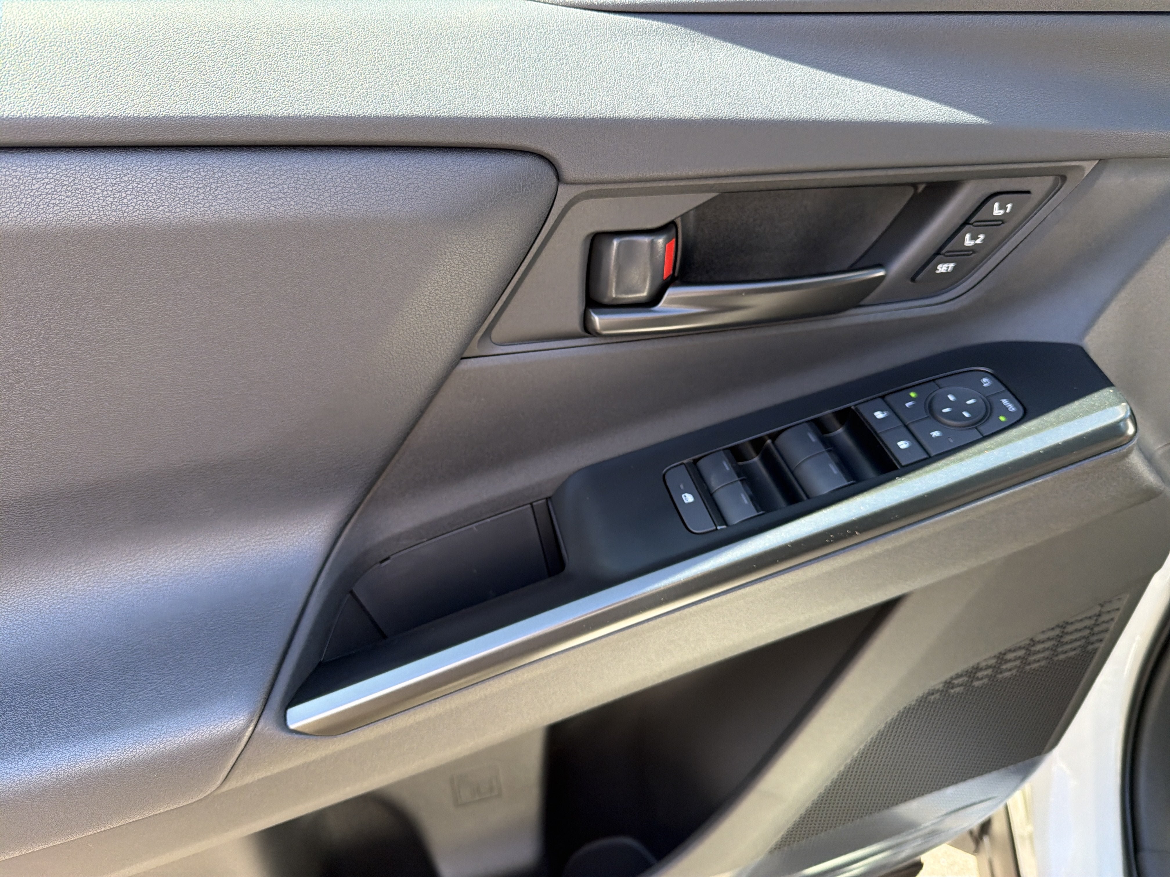 New 2026 Toyota bZ Woodland AWD/4WD image 8