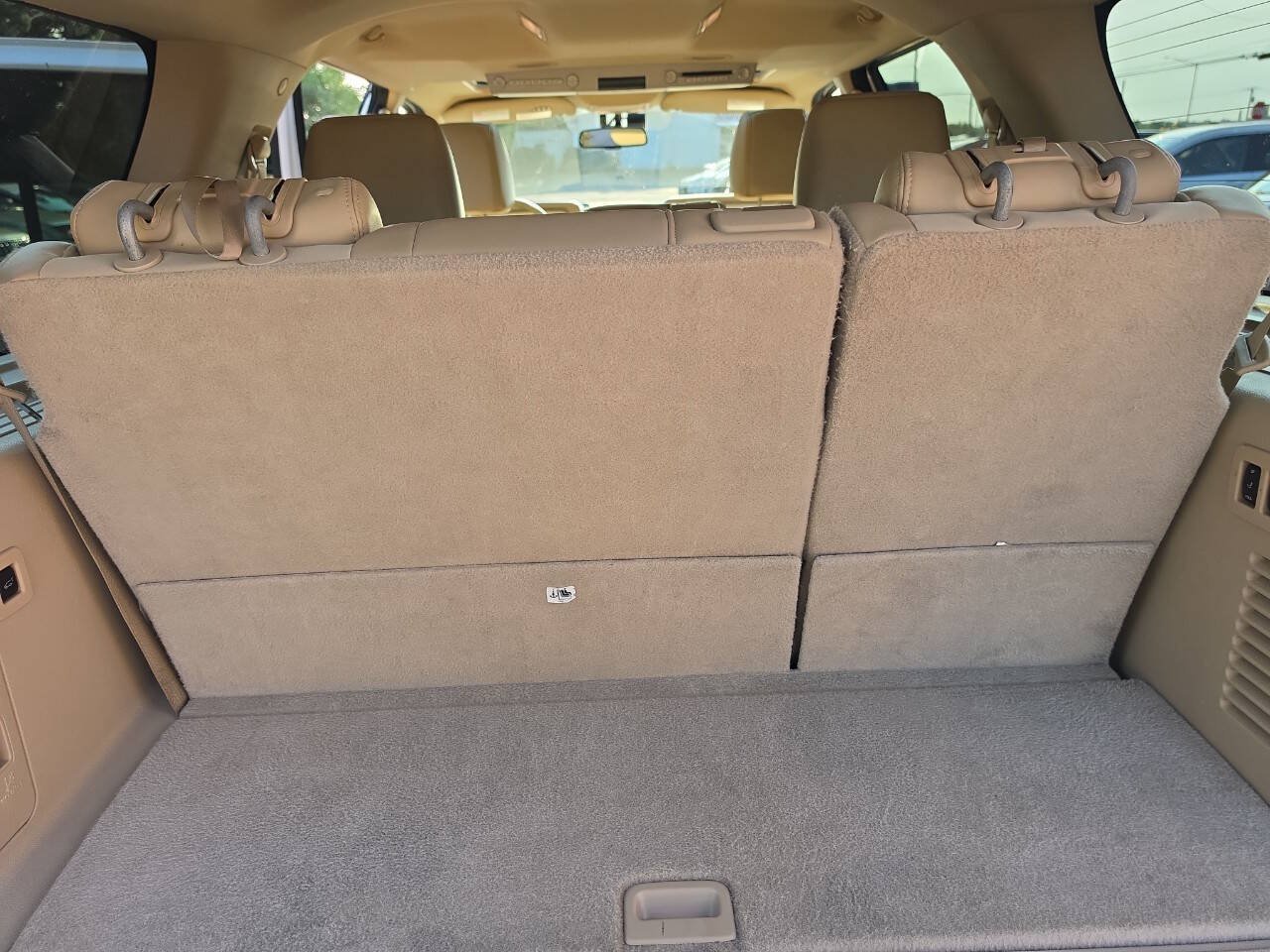 Used 2010 Lincoln Navigator 4WD image 17