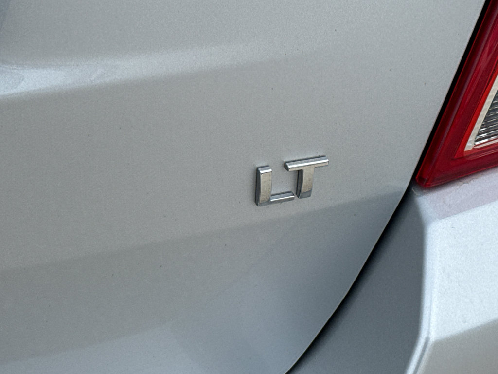 Used 2019 Chevrolet Trax LT w/ LT Convenience Package image 8