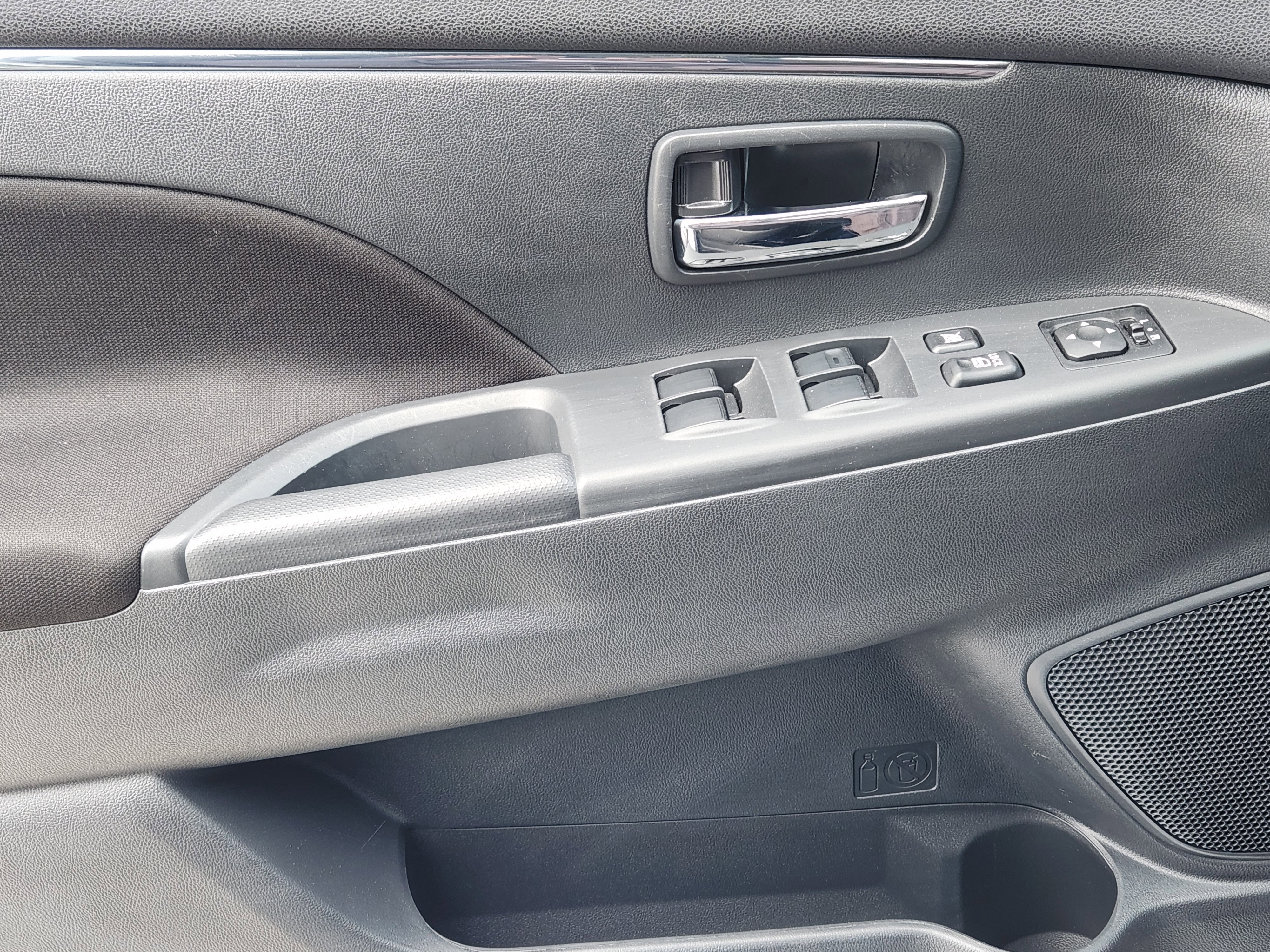 Used 2022 Mitsubishi Outlander Sport ES image 24