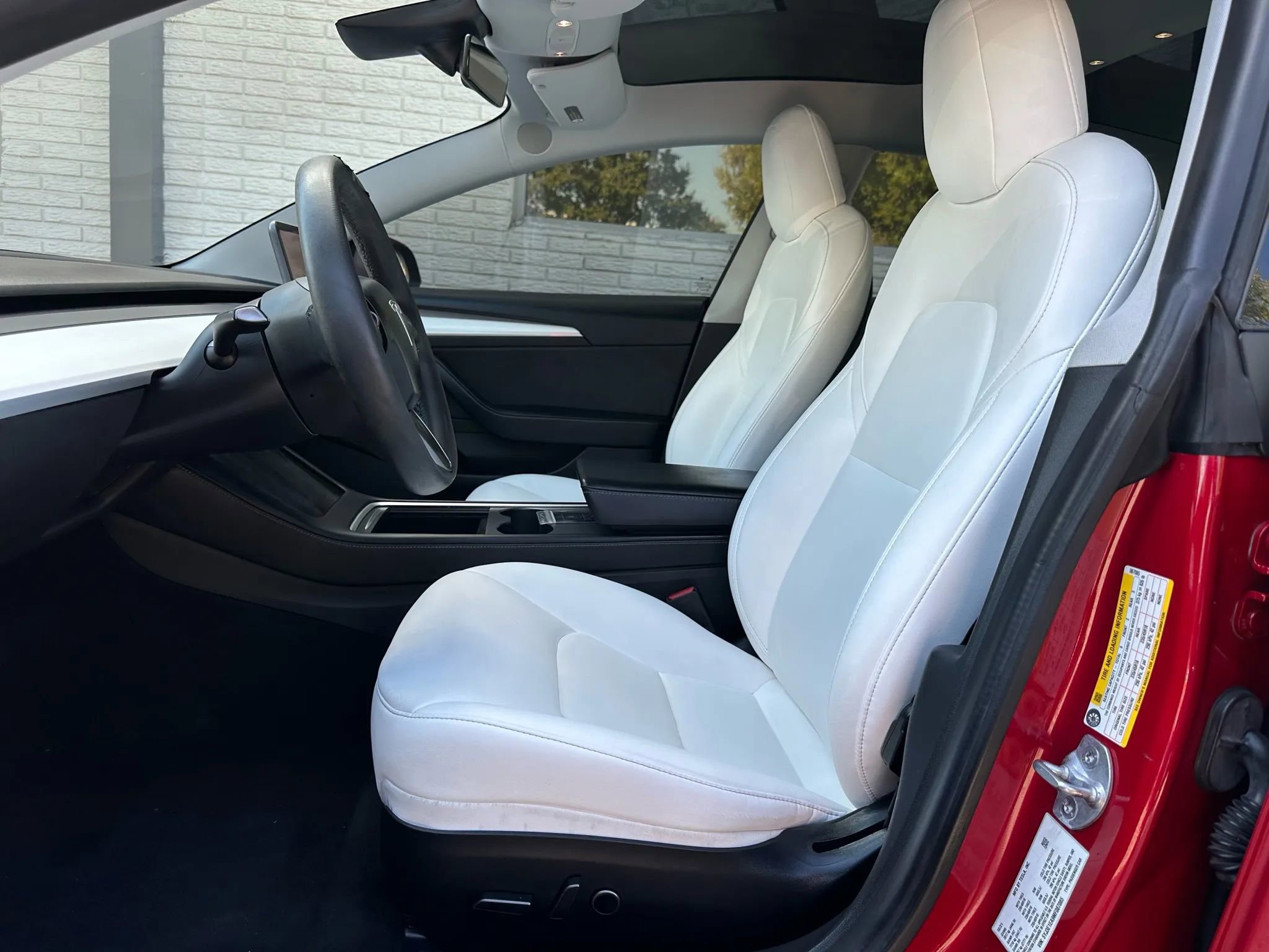 Used 2021 Tesla Model 3 Standard Range Plus image 12