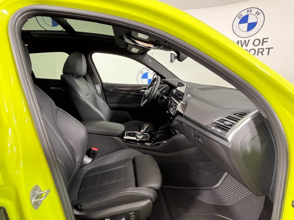 Certified 2024 BMW X4 M AWD/4WD image 23
