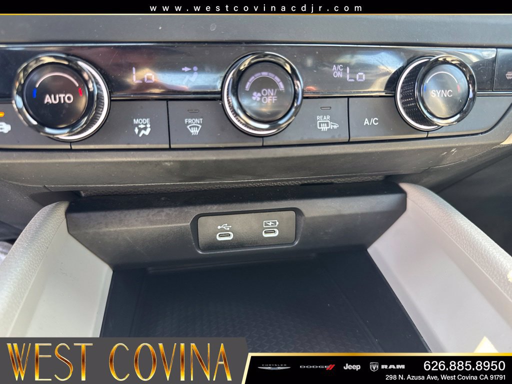 Used 2025 Honda Accord SE image 29