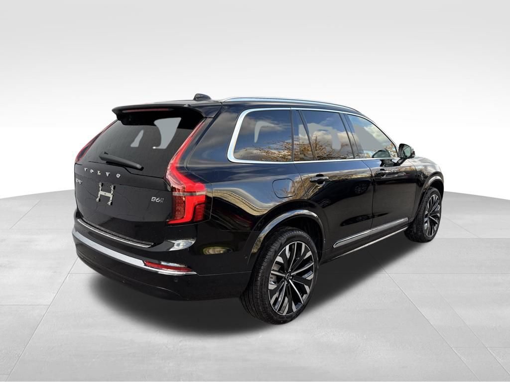 New 2026 Volvo XC90 B6 Plus w/ Protection Package AWD/4WD image 6