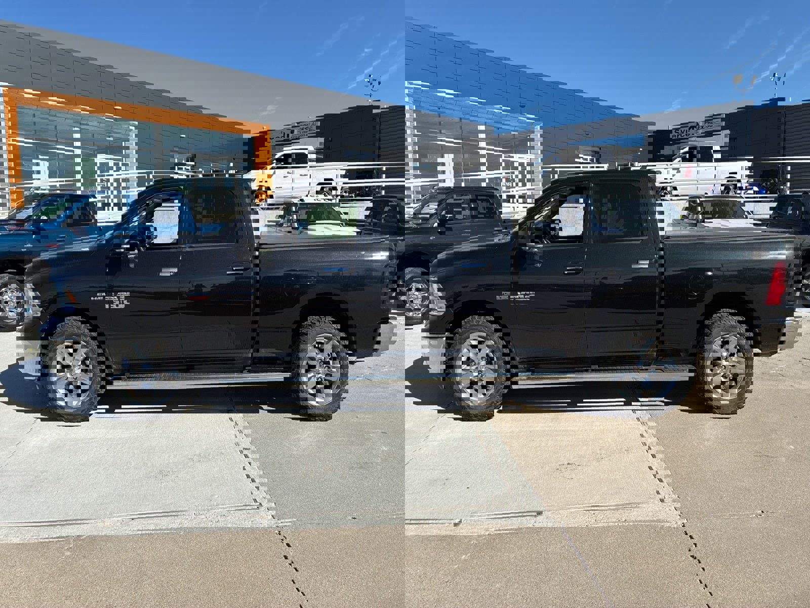 Used 2016 RAM 1500 Big Horn image 2