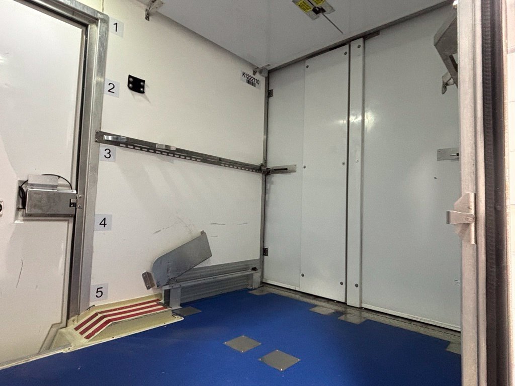 Used 2023 Ford E-350 and Econoline 350 Super Duty w/ Power Windows & Locks Group RWD image 34
