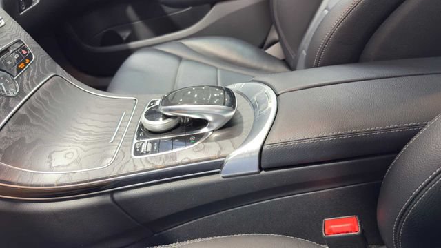 Used 2015 Mercedes-Benz C 300 Sedan w/ Sport Package image 31