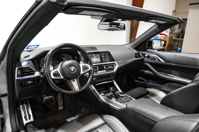 Used 2022 BMW 430i Convertible w/ M Sport Package RWD image 3