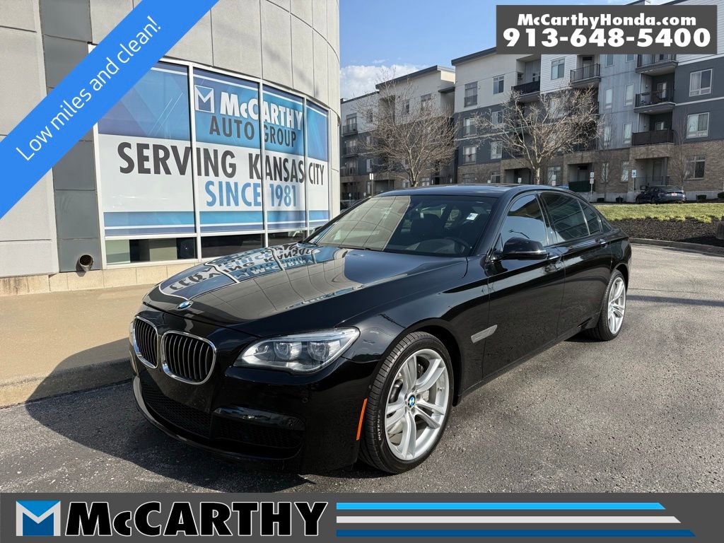 Used 2013 BMW 750Li image 1