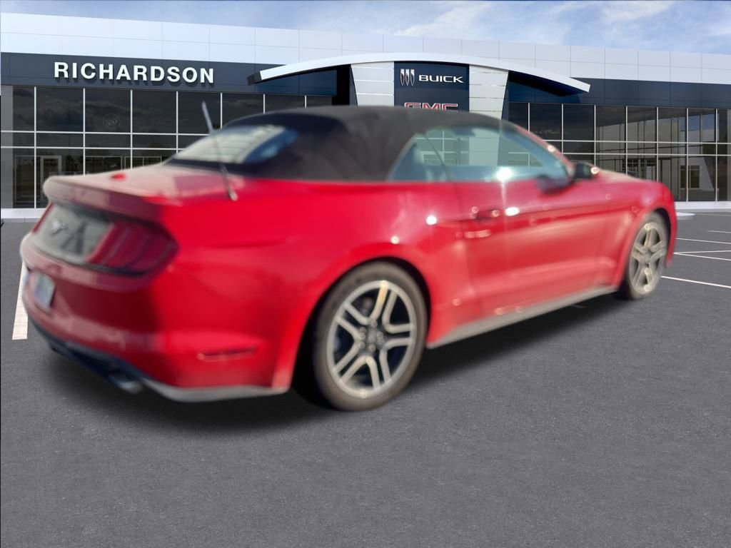 Used 2022 Ford Mustang Premium image 9