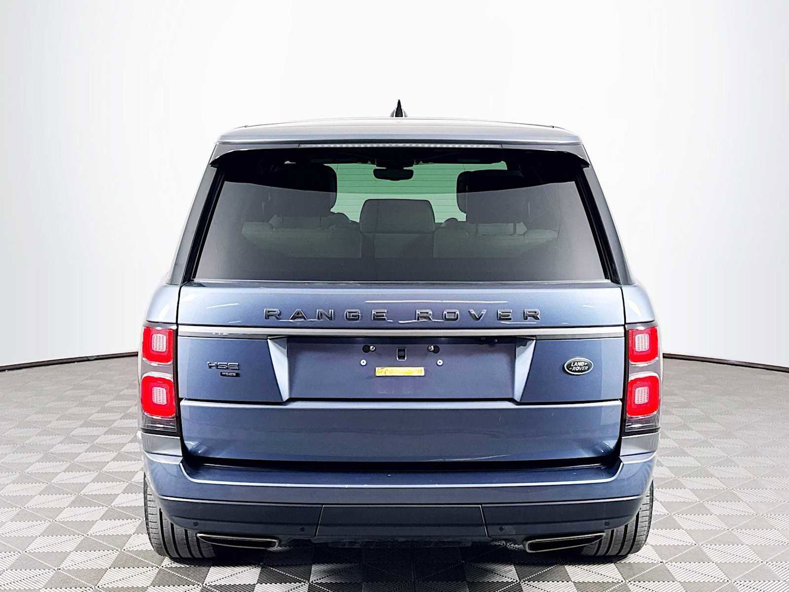 Used 2022 Land Rover Range Rover P525 Westminster Edition image 6