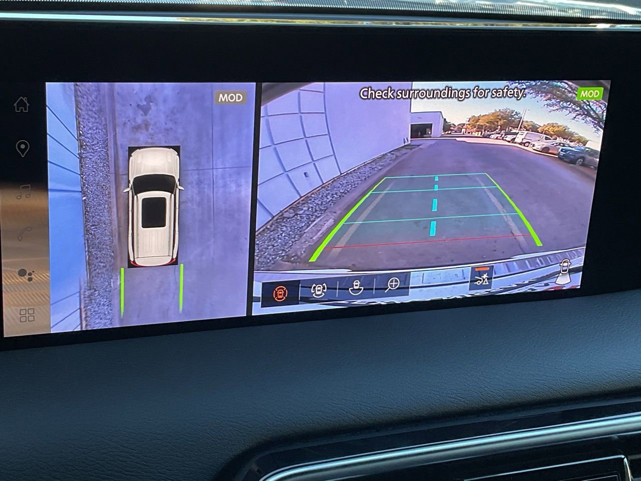 New 2026 Nissan Armada SL image 37