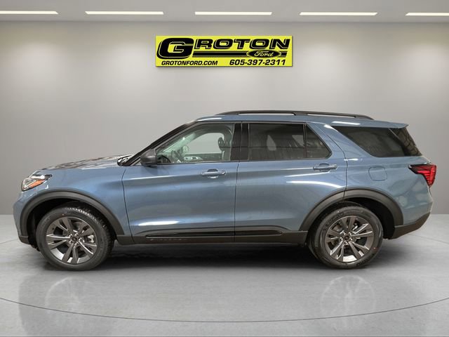 New 2026 Ford Explorer Active w/ Active Comfort Package AWD/4WD image 2
