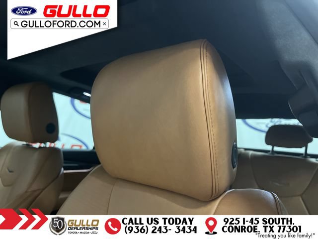 Used 2024 Cadillac CT5 V w/ Platinum Package RWD image 17