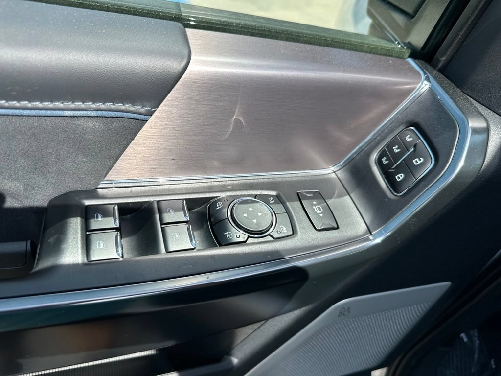 New 2026 Ford F250 Platinum AWD/4WD image 12