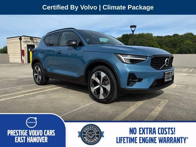 Certified 2023 Volvo XC40 B5 Ultimate w/ Climate Package AWD/4WD image 1