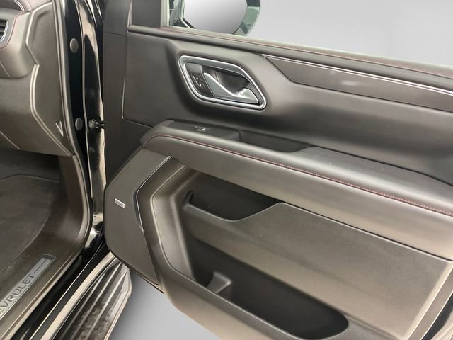 Used 2021 Chevrolet Tahoe RST w/ Luxury Package image 15