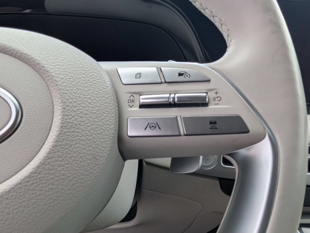 Used 2023 Hyundai Palisade Limited AWD/4WD image 18