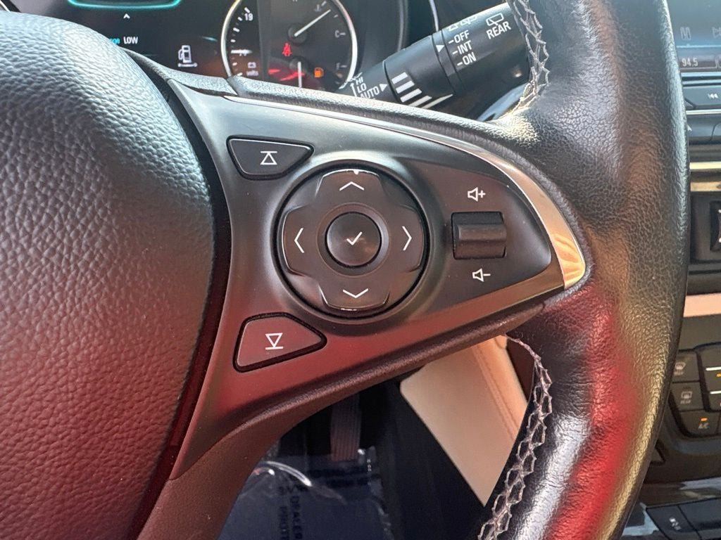 Used 2019 Buick Envision Premium w/ Driver Confidence Package AWD/4WD image 24