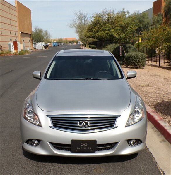 Used 2012 INFINITI G37 Journey w/ Premium Pkg RWD image 2