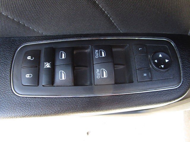 Used 2020 Dodge Charger R/T w/ Performance Handling Group image 11