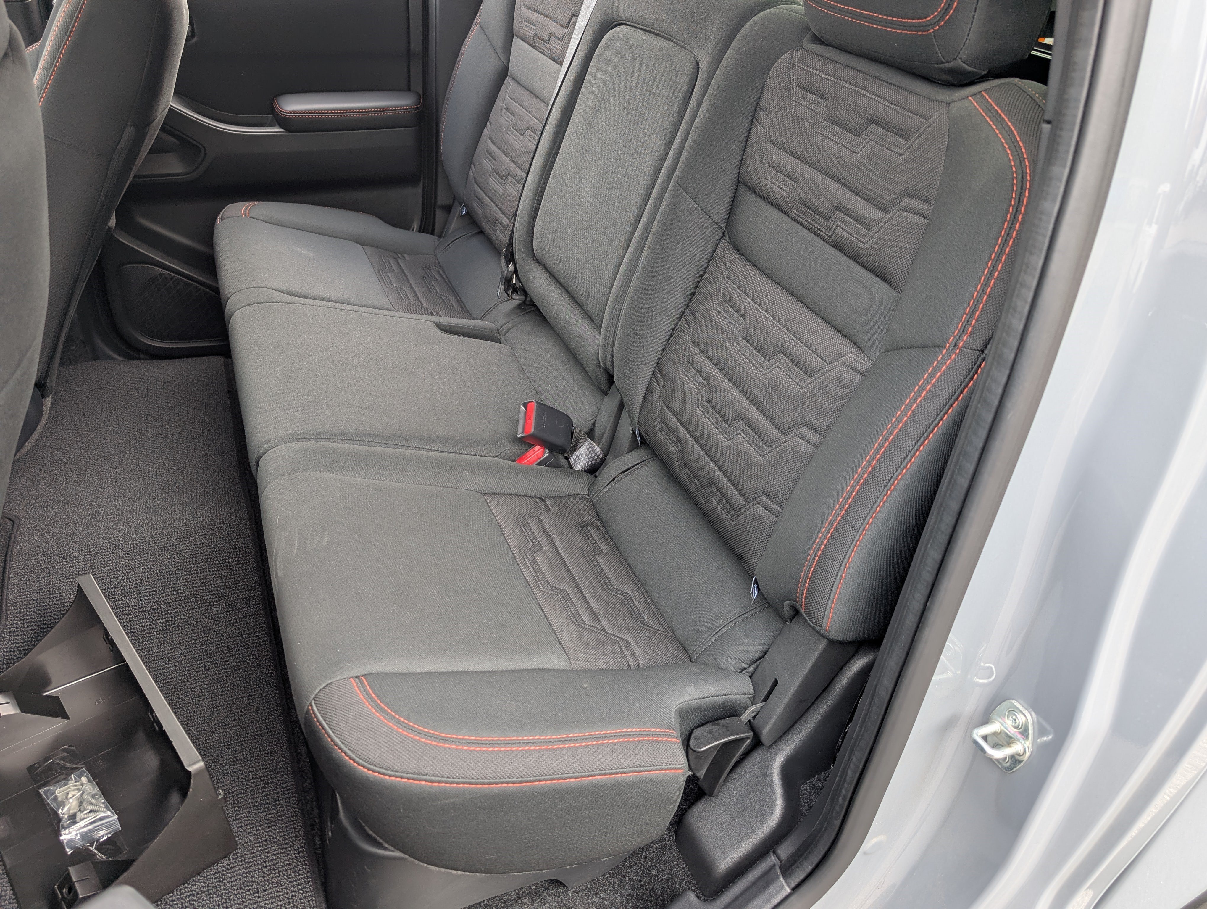 Used 2025 Nissan Frontier PRO-4X w/ Interior Protection Package AWD/4WD image 17