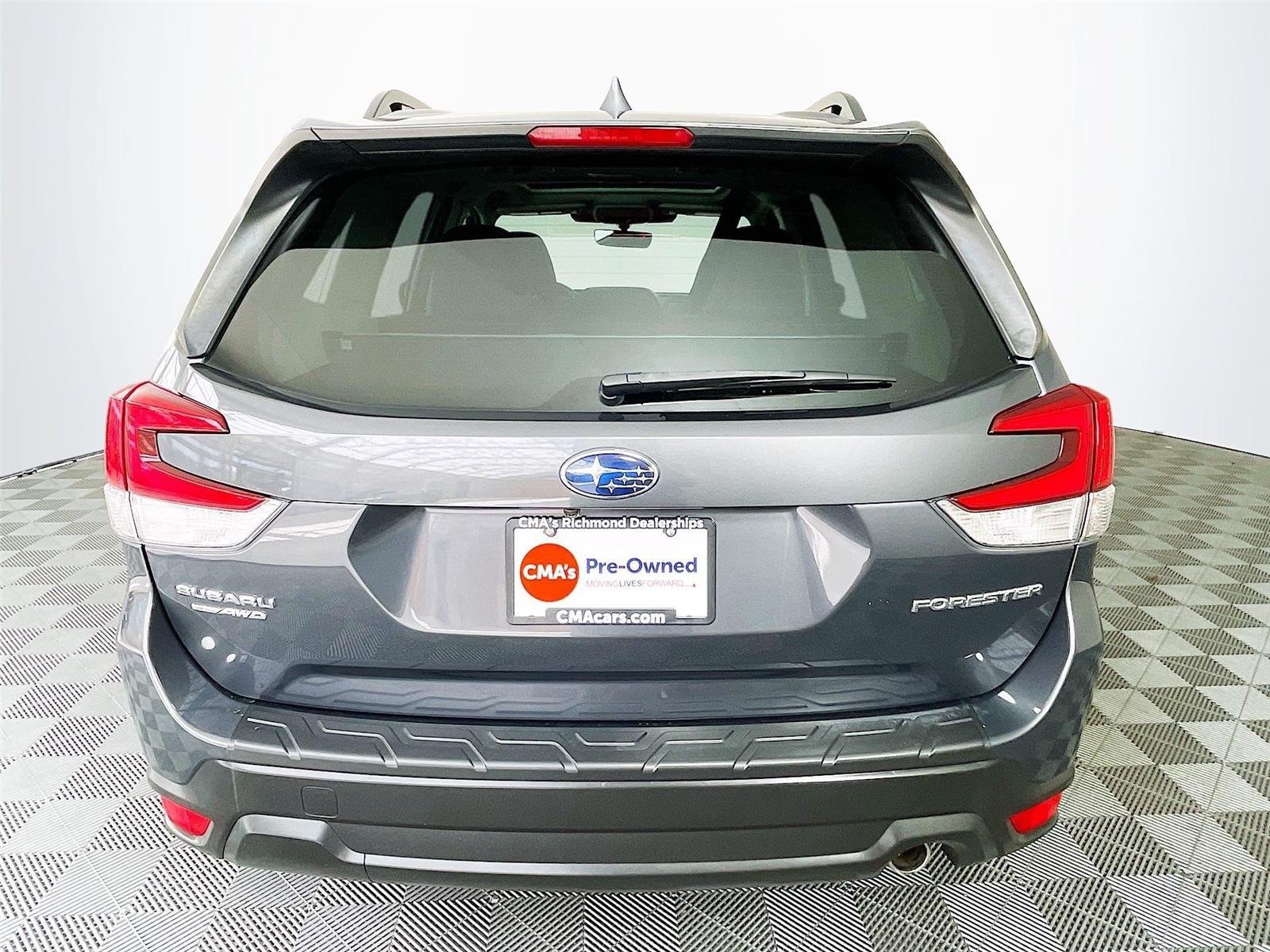 Certified 2023 Subaru Forester Limited AWD/4WD image 9